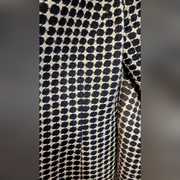 Ann Taylor 4P Black and Cream Lined Jacket Preowned 2000s - Picture 3 of 16